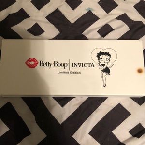 Invicta Limited Edition Betty Boop Watch set